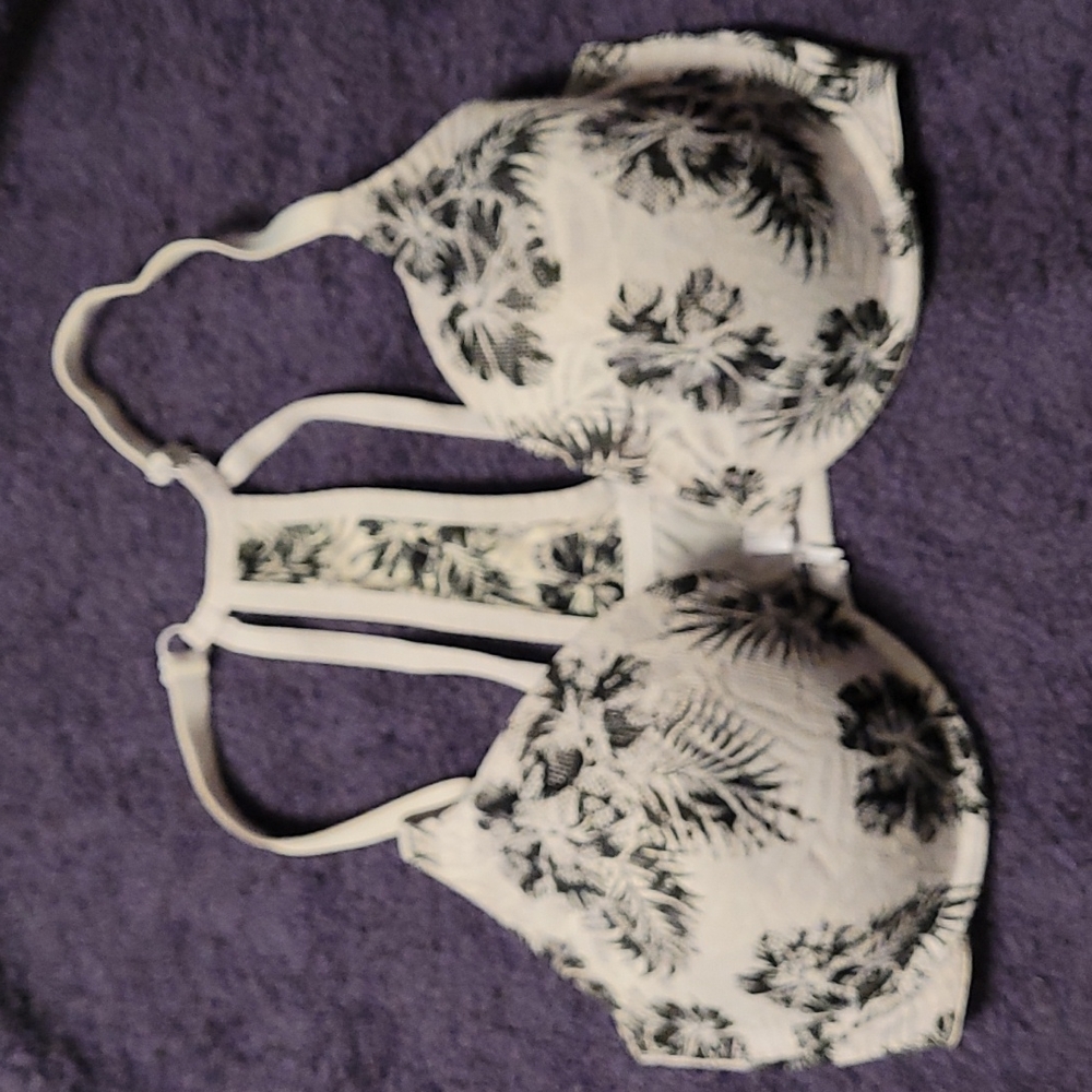 Front cladp Bra